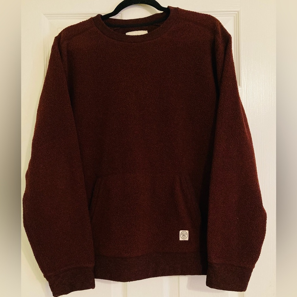 American Eagle Fleece Sweater